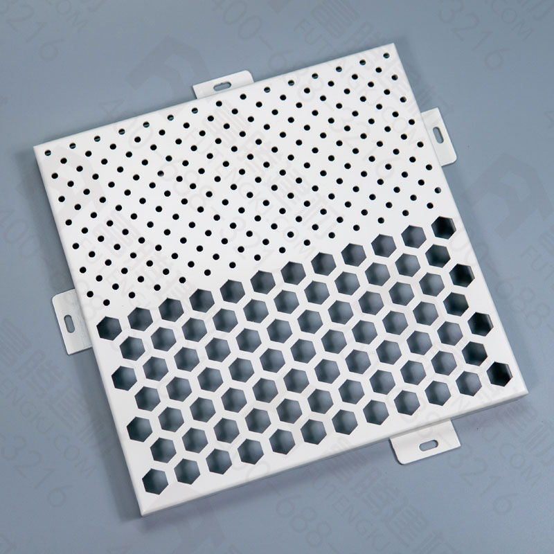 沖孔雕花鋁單板